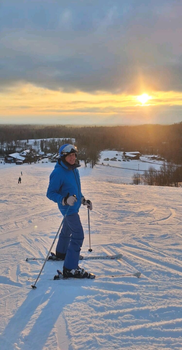  ,   Vadim, 55 ,     , c 