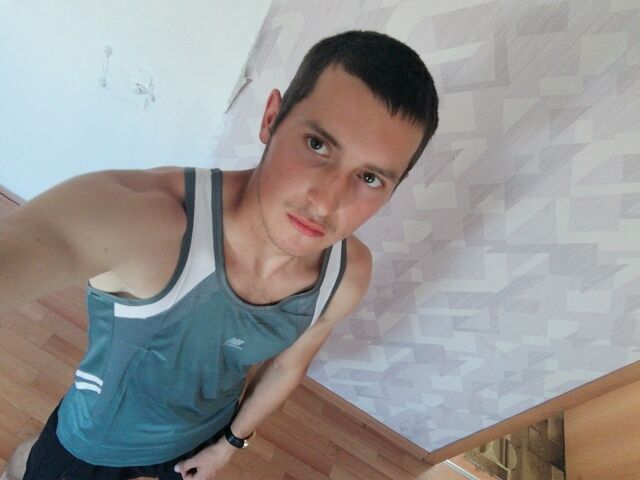  46834748  Danil, 26 ,    