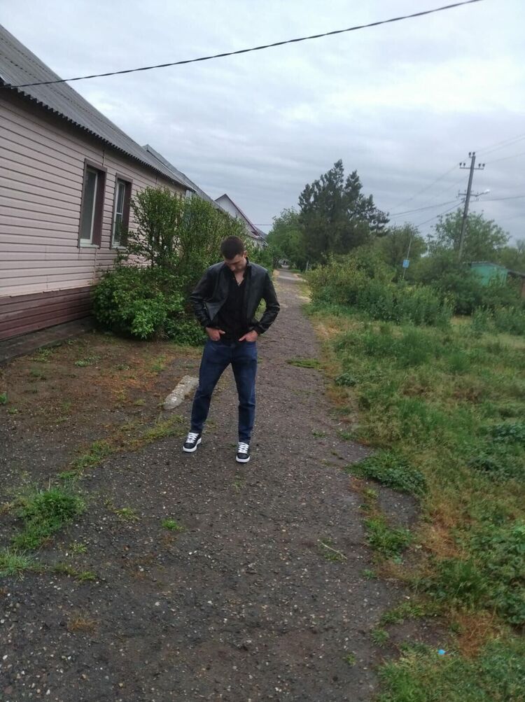  ,   Alexander, 26 ,   ,   , c 