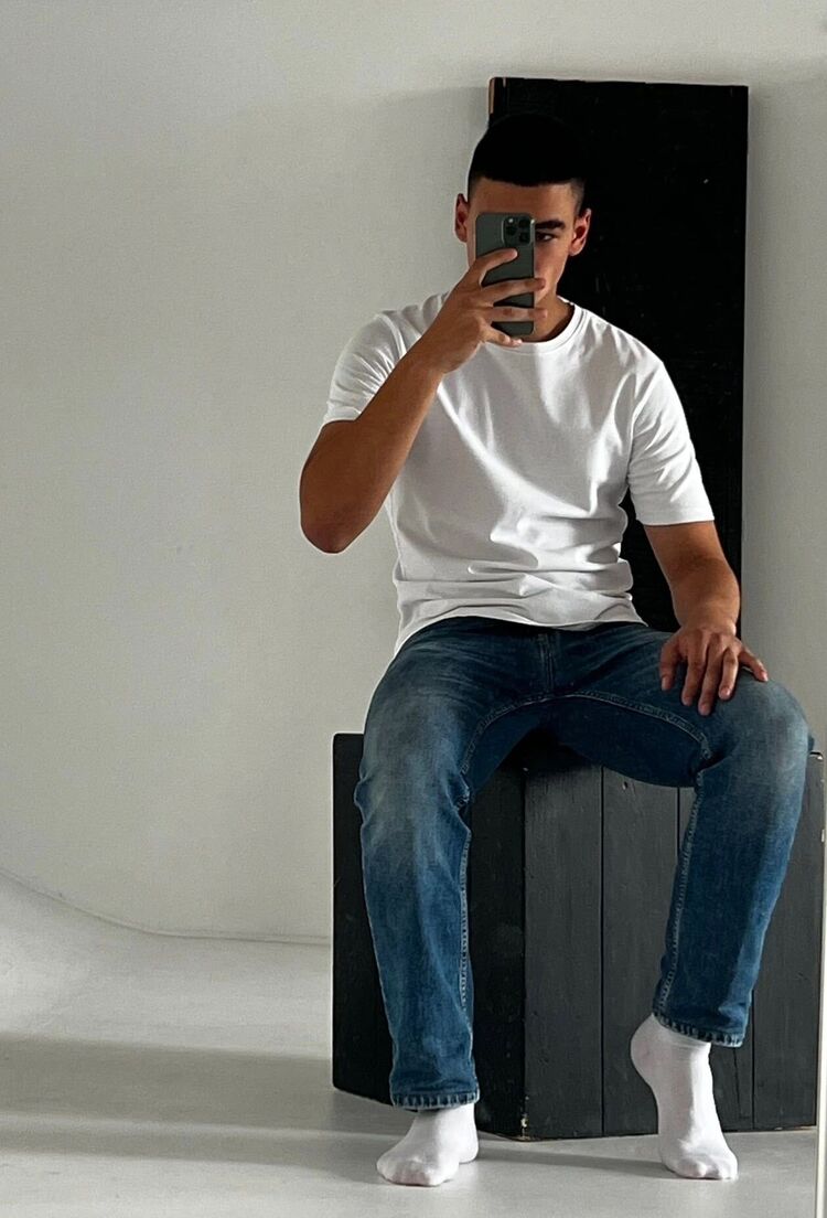 ���� 30405808 ����� �������, 21 ���, ���� ���������� � �����-����������