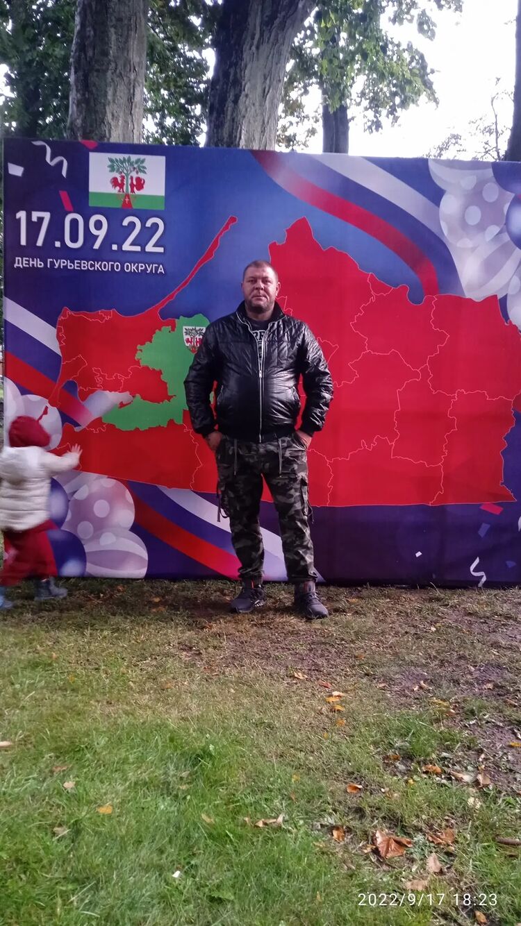  48217398  , 39 ,    