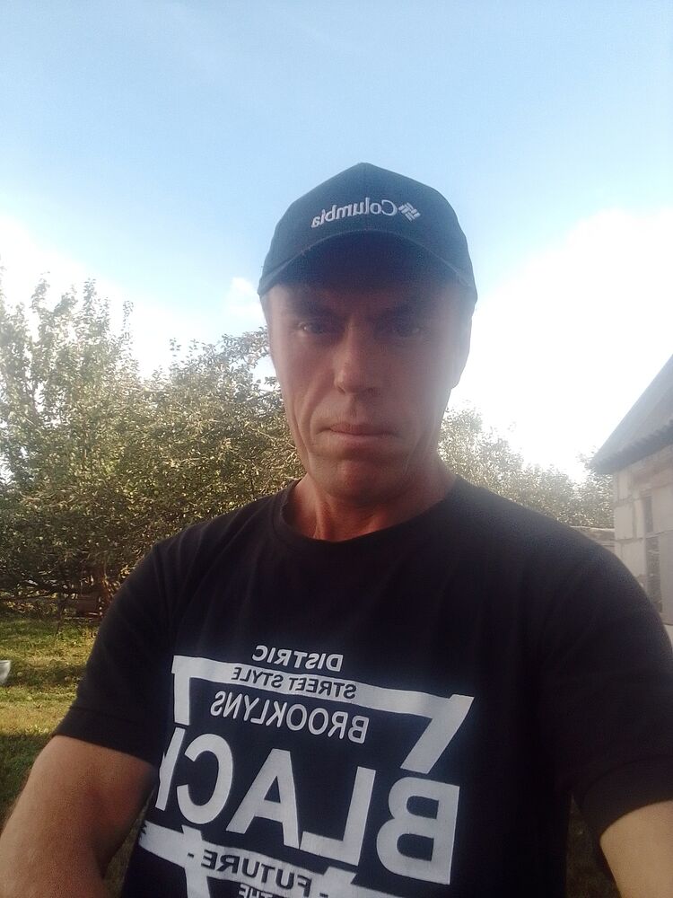  32130518  Sasha, 43 ,    
