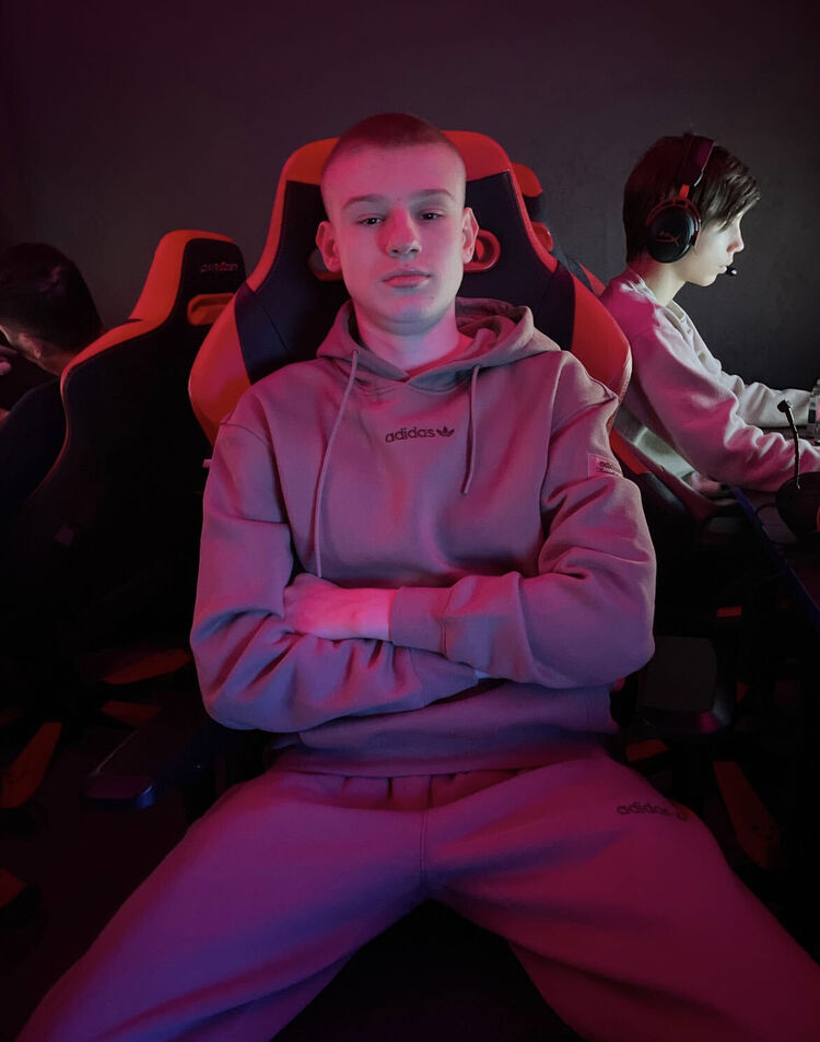  ,   , 21 ,   ,   