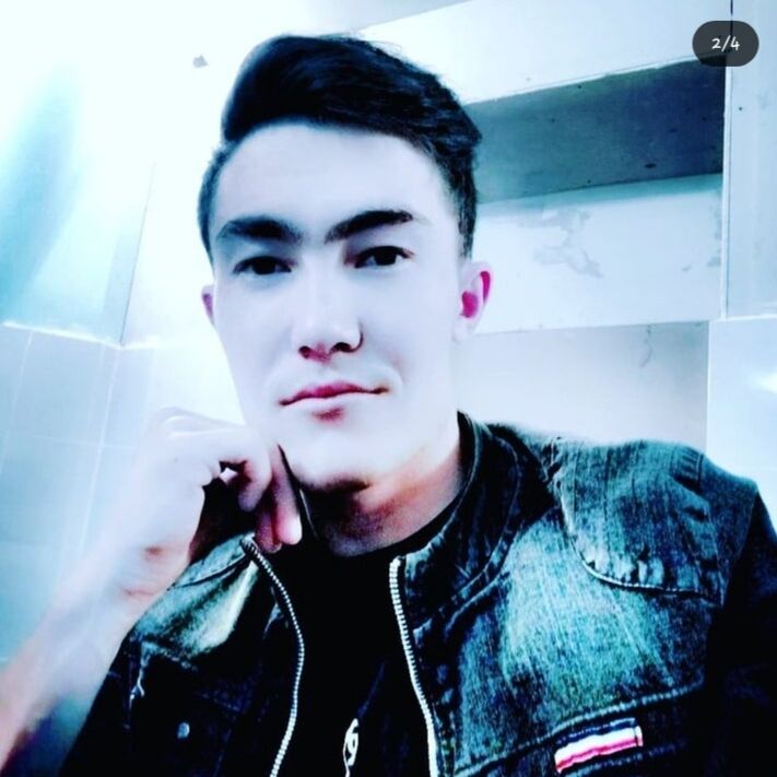  44418228  , 27 ,    