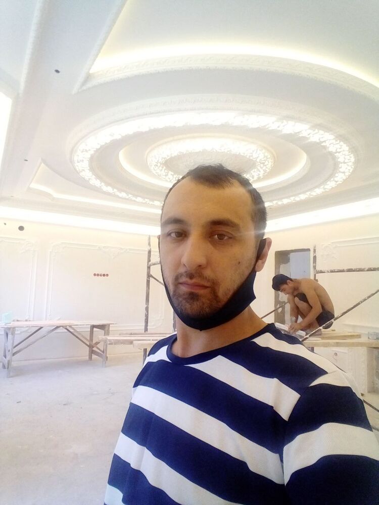  24086308  Samat, 46 ,    