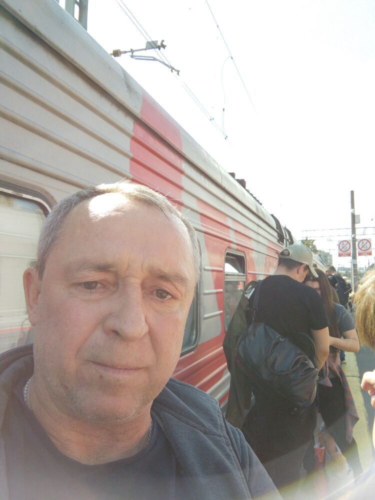  44746168  , 51 ,    