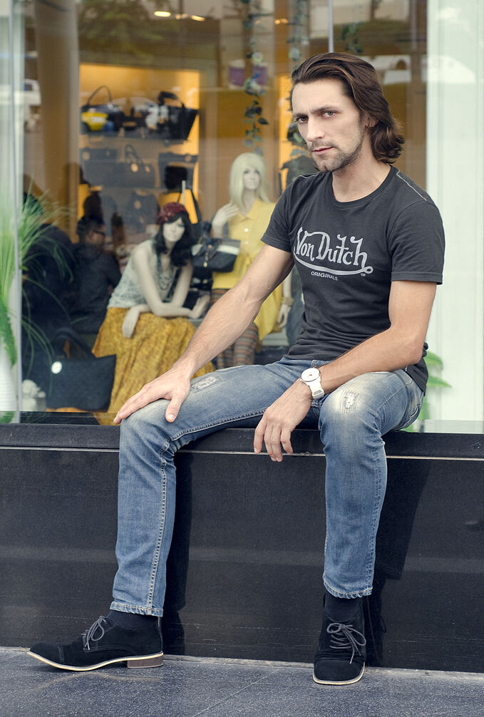  ,   Daniel, 43 ,   ,   , c , 