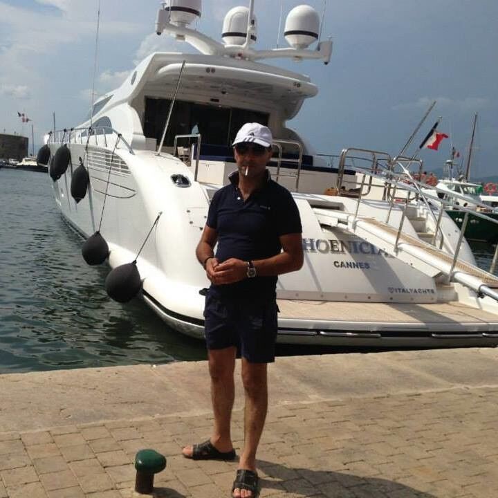  5571268  Aleko, 47 ,    