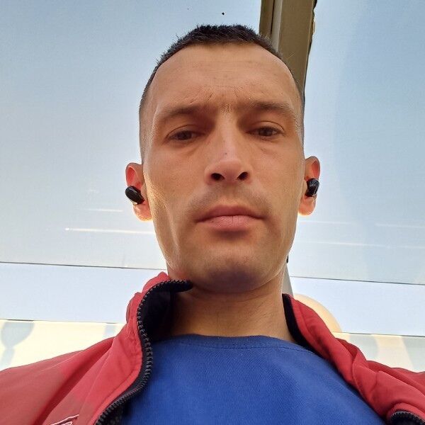  39482428  , 37 ,    