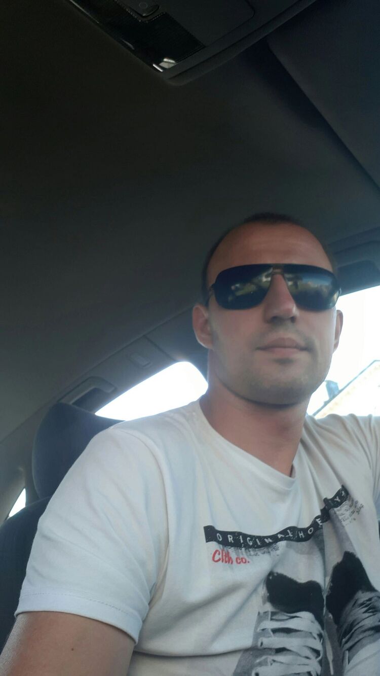  47816208  , 36 ,    