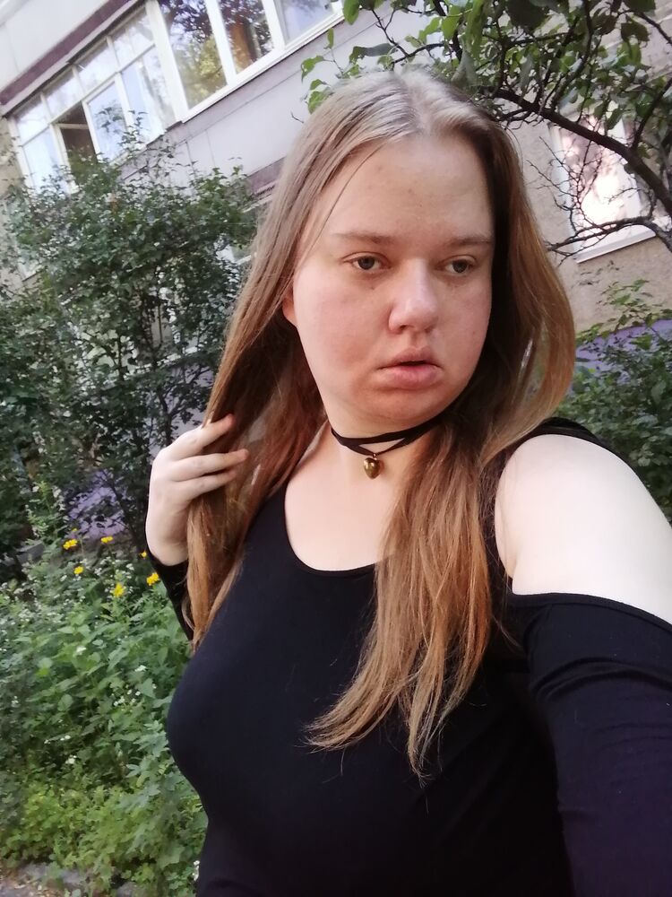  52537648  , 34 ,    