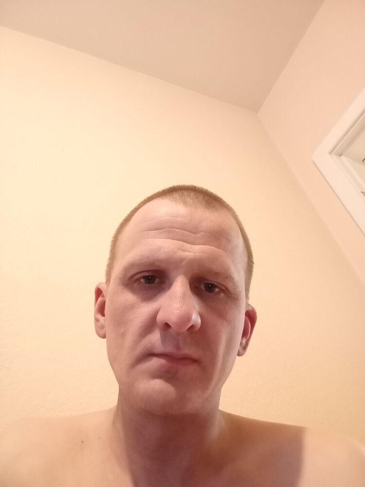  43340978  Nikolay, 33 ,    