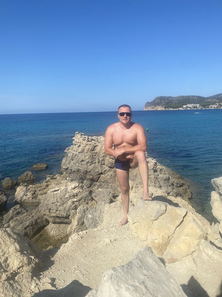  Duisburg,   Mr, 40 ,   ,   , c 