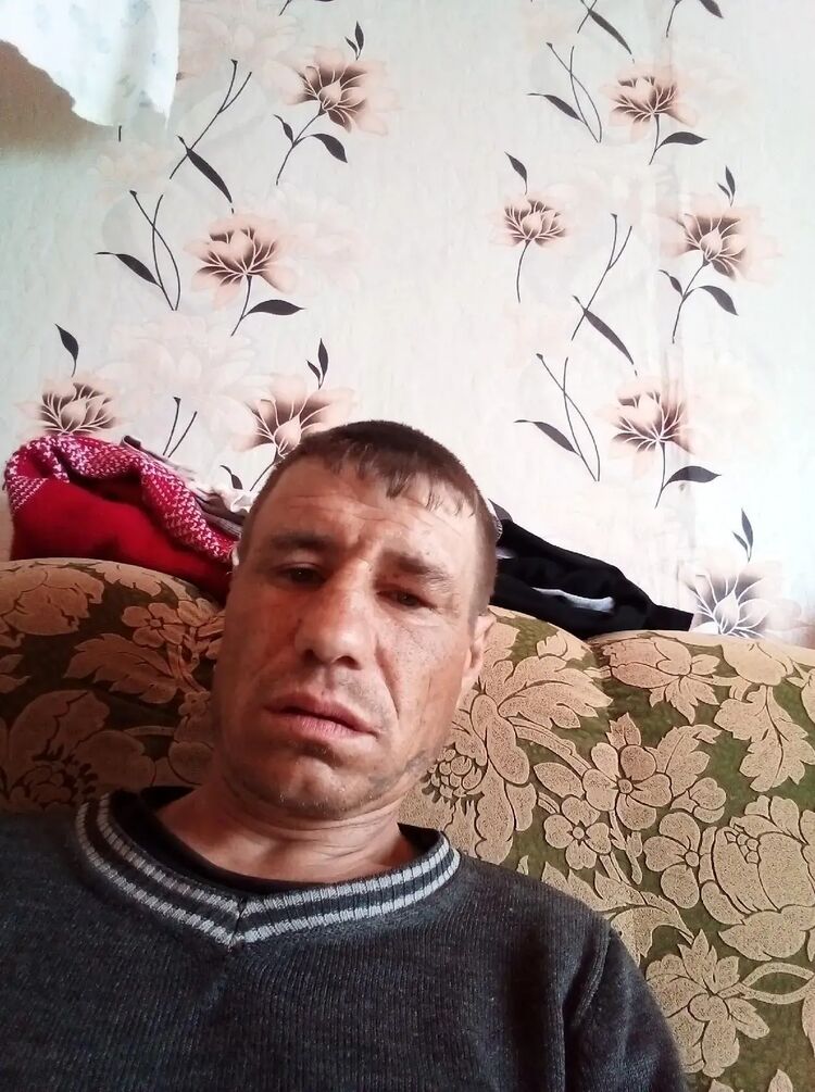  43885948  , 39 ,    