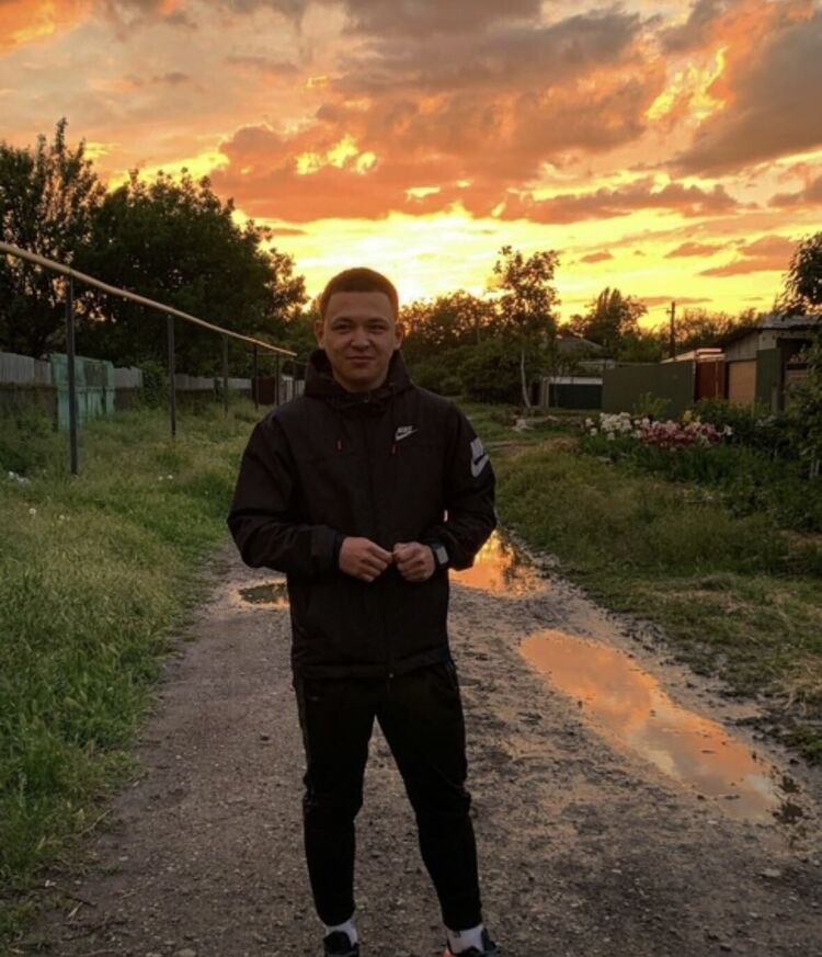  ,   , 28 ,   ,   