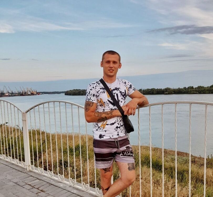  ,   Aleks, 28 ,   ,   