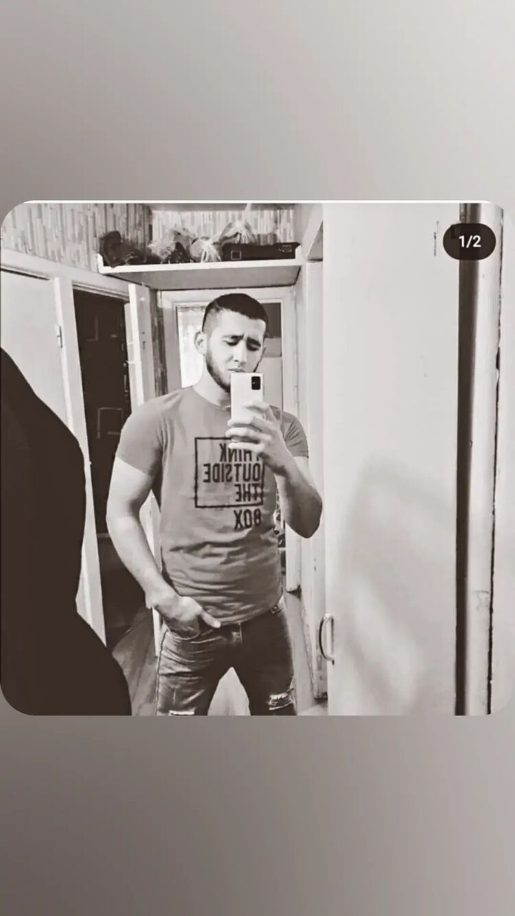  43194138  , 28 ,    