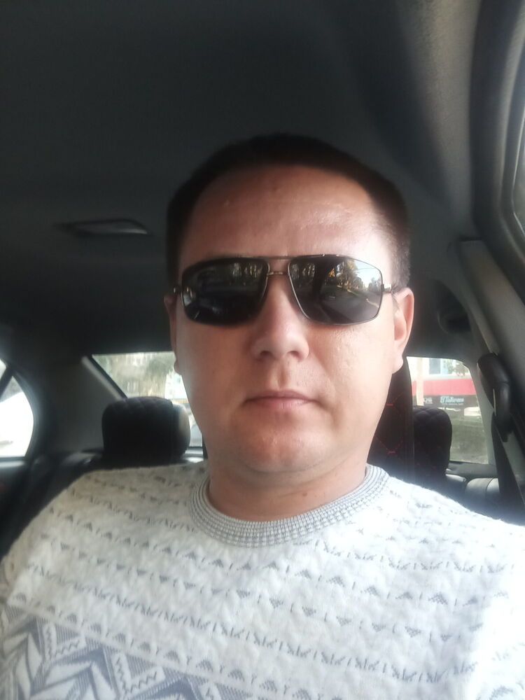  30047648  , 40 ,    