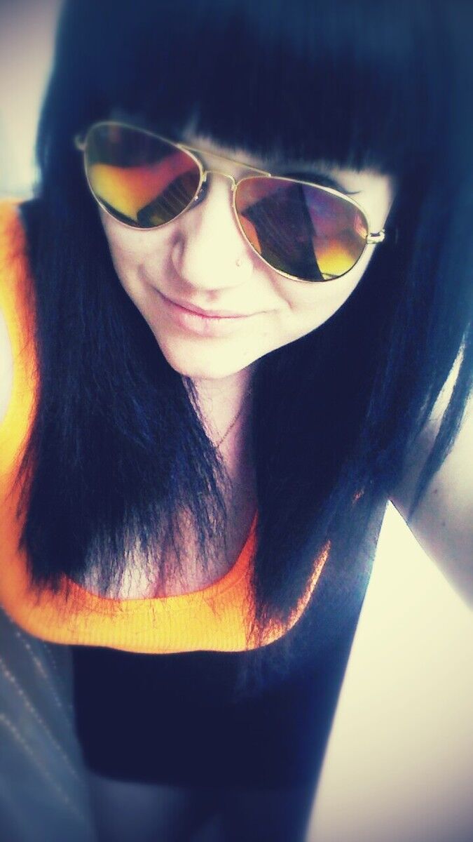  ,   Panika, 33 ,     , c 