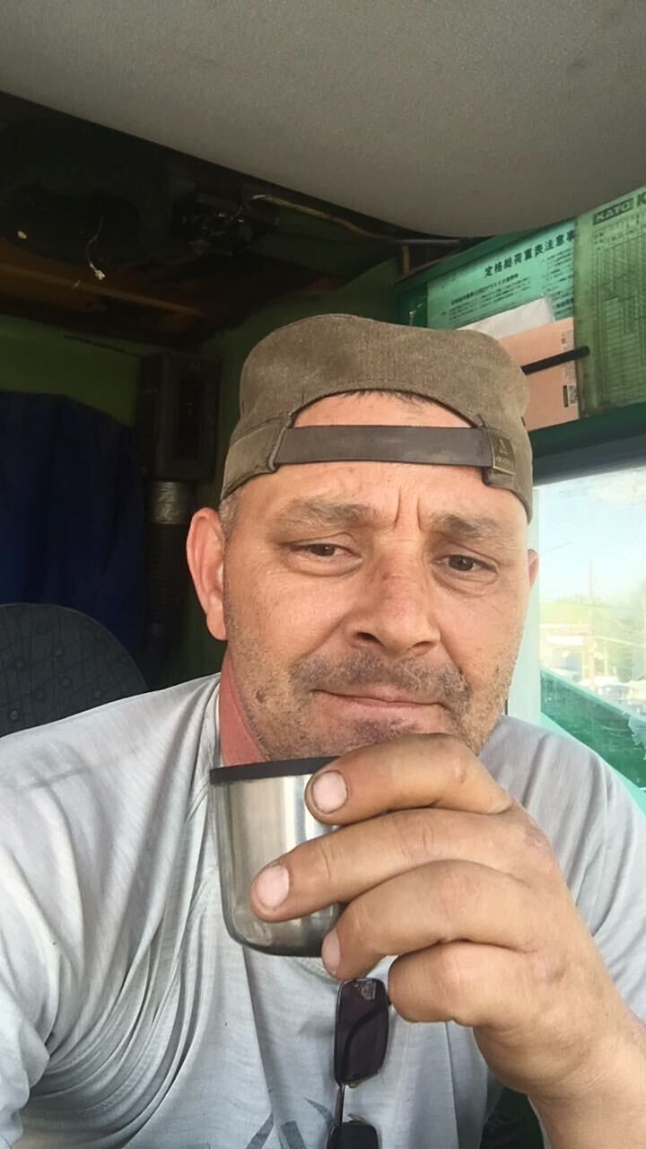  46103728  , 49 ,    --