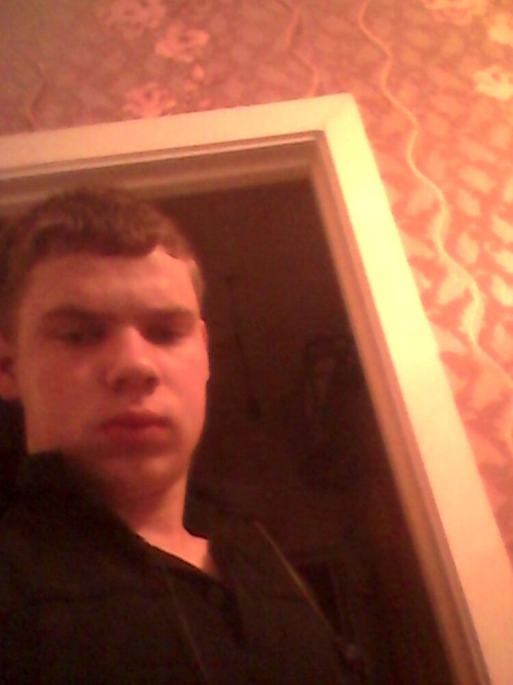  ,   Aleks, 28 ,   