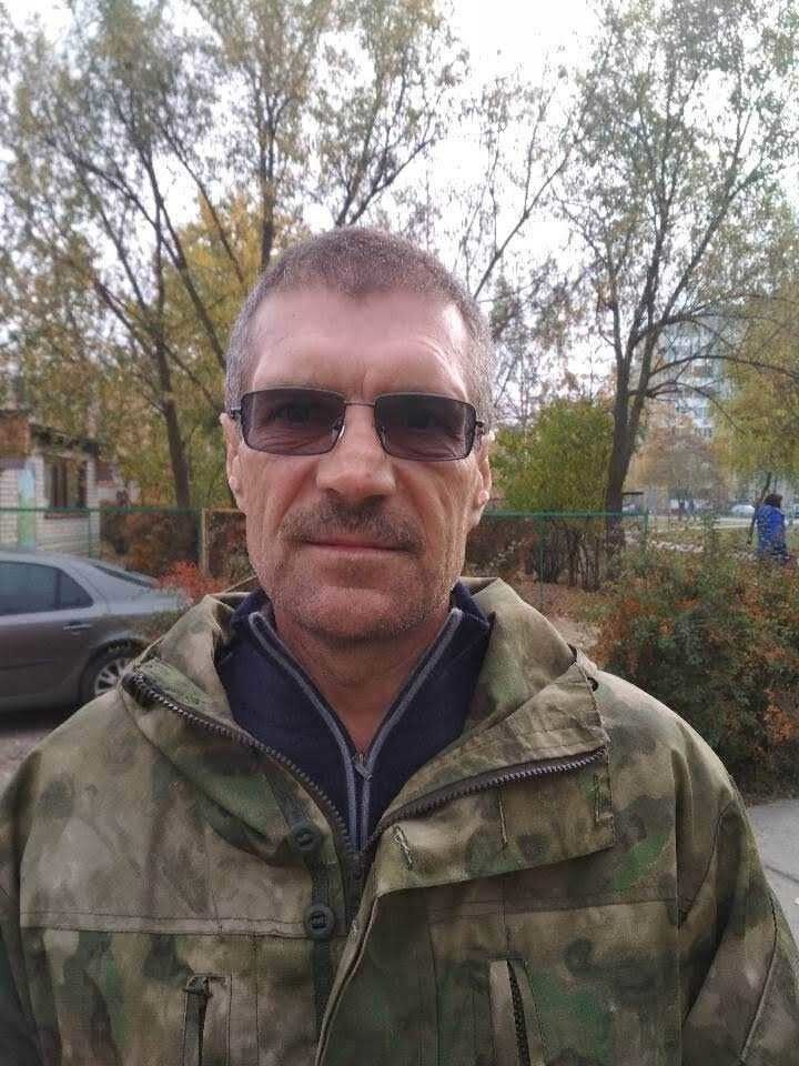  18639828  , 61 ,    