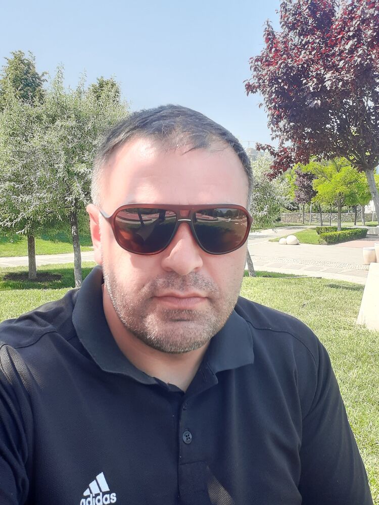  30325568  Dimitri, 38 ,    