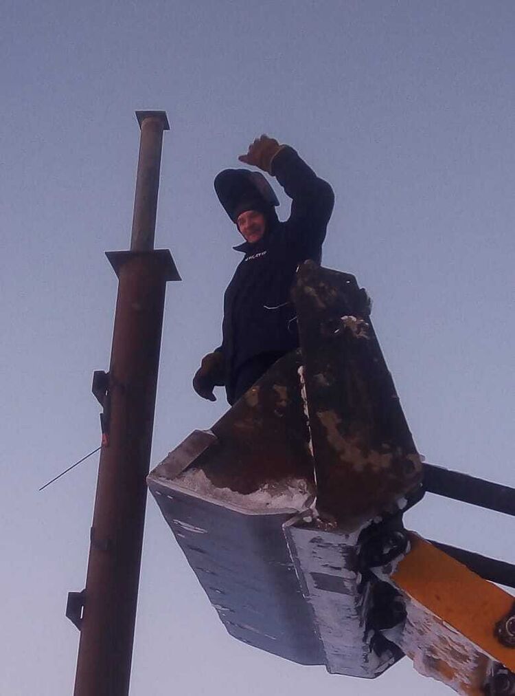  39263938  , 46 ,    