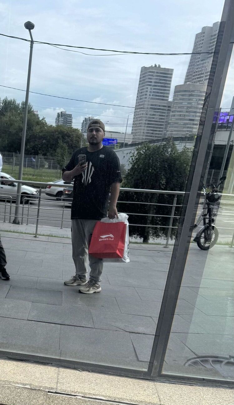  53055348  , 23 ,    