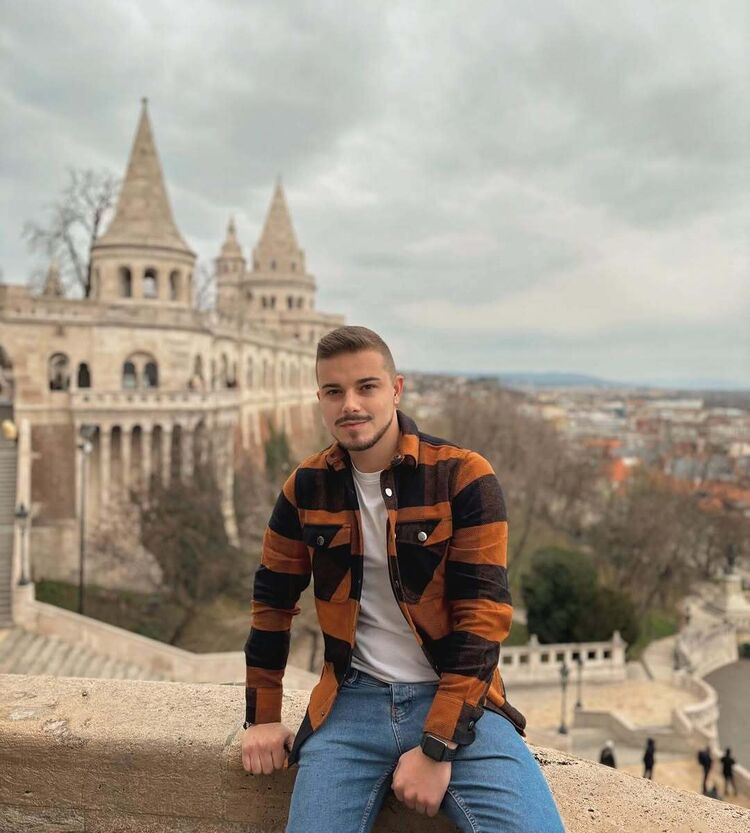 ���� 49639288 ������� ������, 37 ���, ���� ���������� � �������������