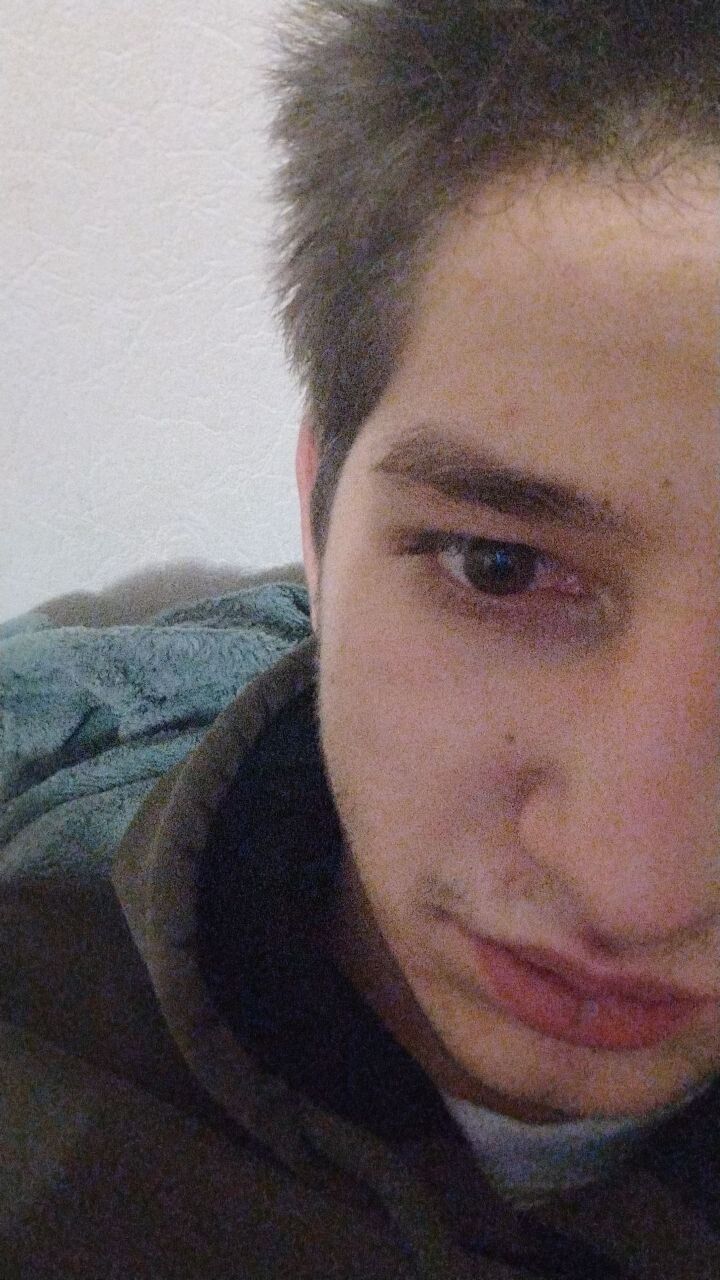  32857518  , 24 ,    
