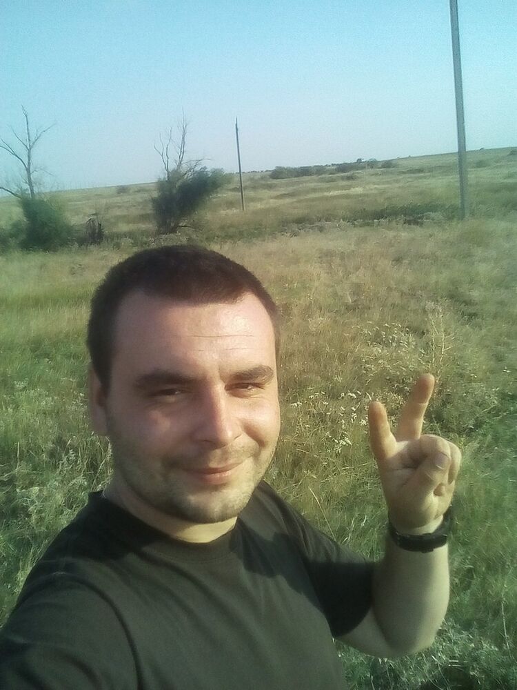  15329278  , 33 ,    