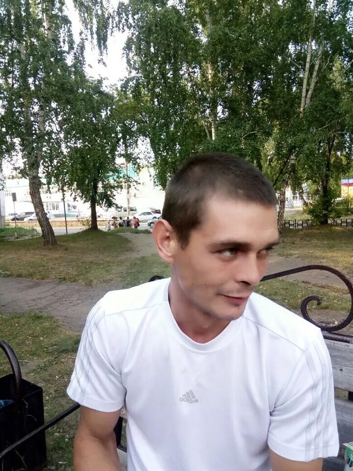  31059028  , 35 ,    