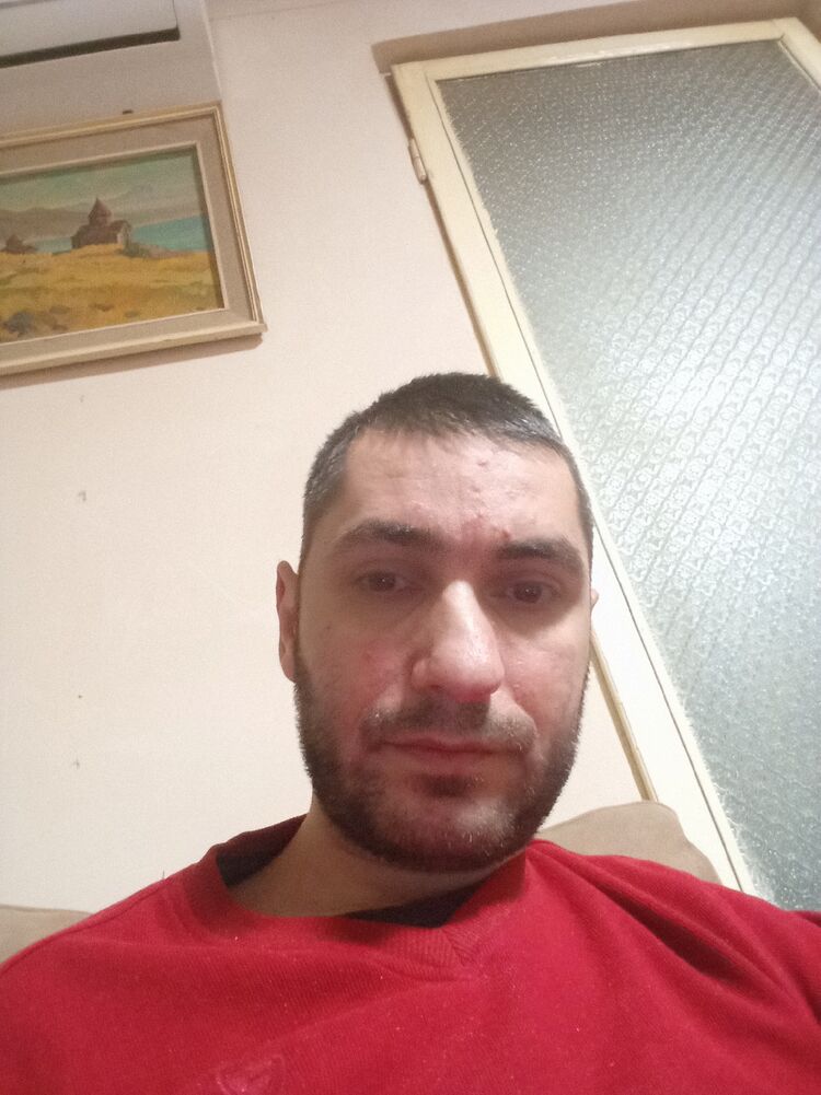  47839428  Arman, 37 ,    