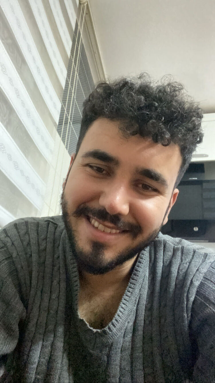  ,   Serhat, 25 ,   ,   