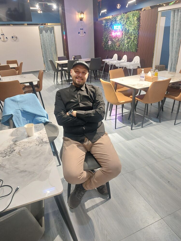  48670708  , 26 ,    