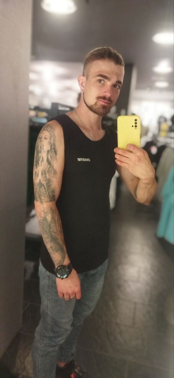  49589188  , 32 ,    