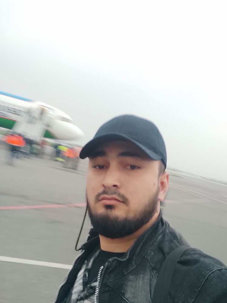  44804598  Ulugbek, 31 ,    