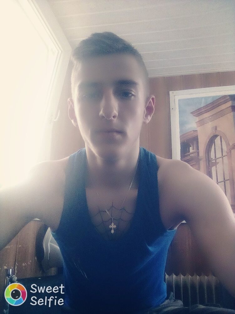  15743538  , 28 ,    