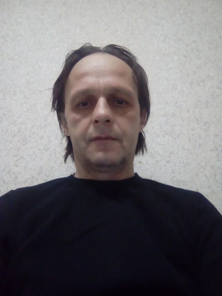  18300898  , 51 ,    