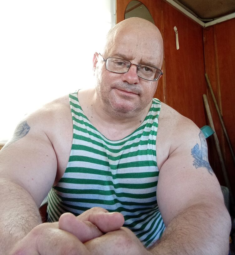  -,   , 52 ,     , c 