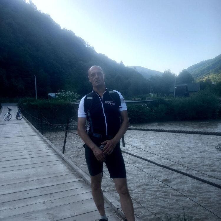  ,   Yarik, 50 ,   ,   