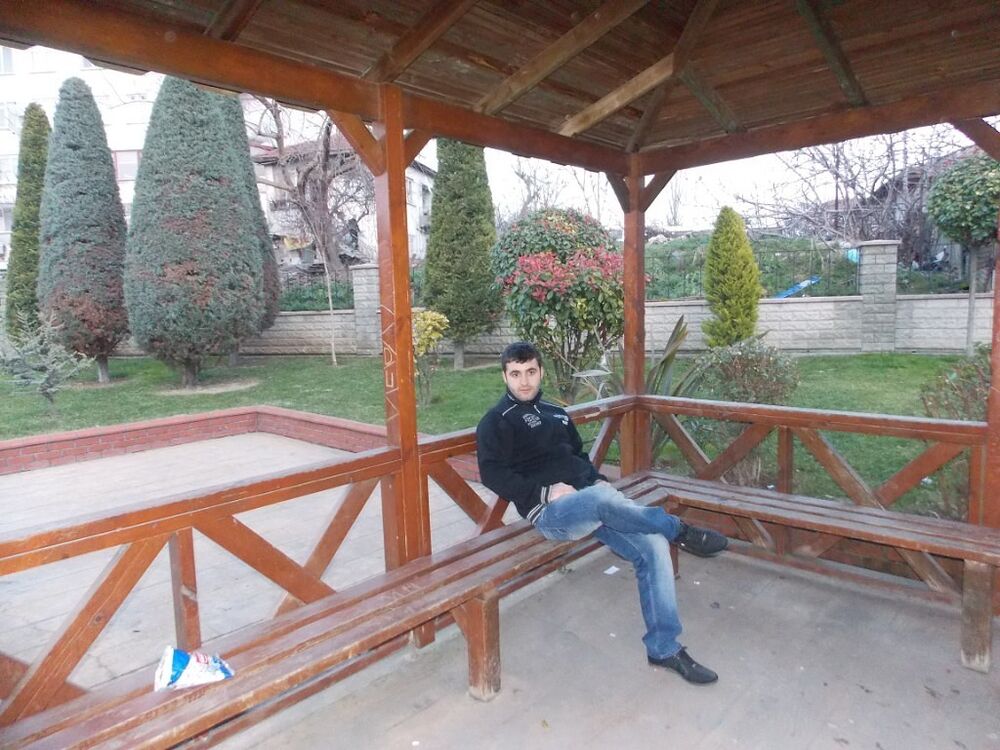  ,   Bennn, 33 ,   ,   , c 