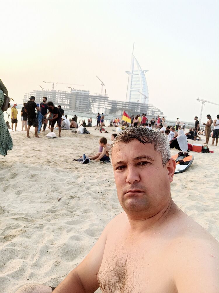  ,   Zafar, 38 ,   ,   
