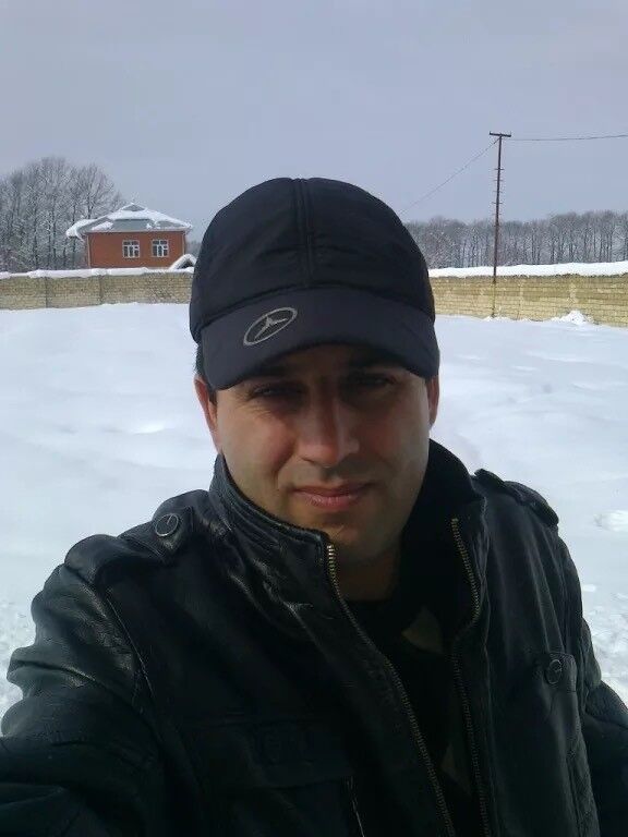  8512428  Zamin, 49 ,    