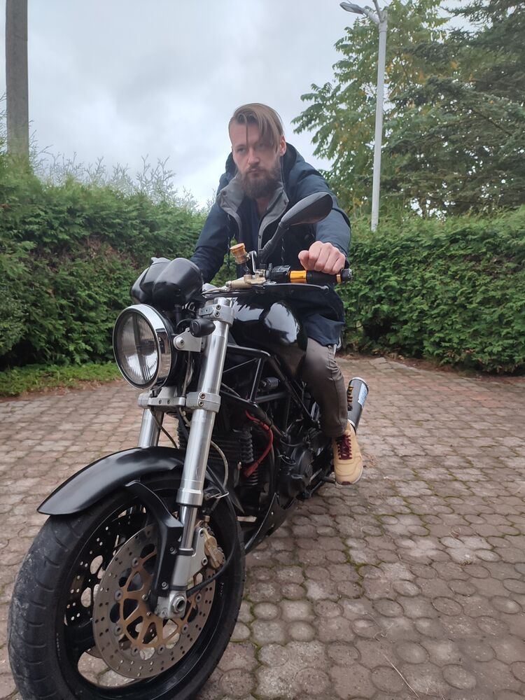  ,   Viacheslav, 37 ,   ,   
