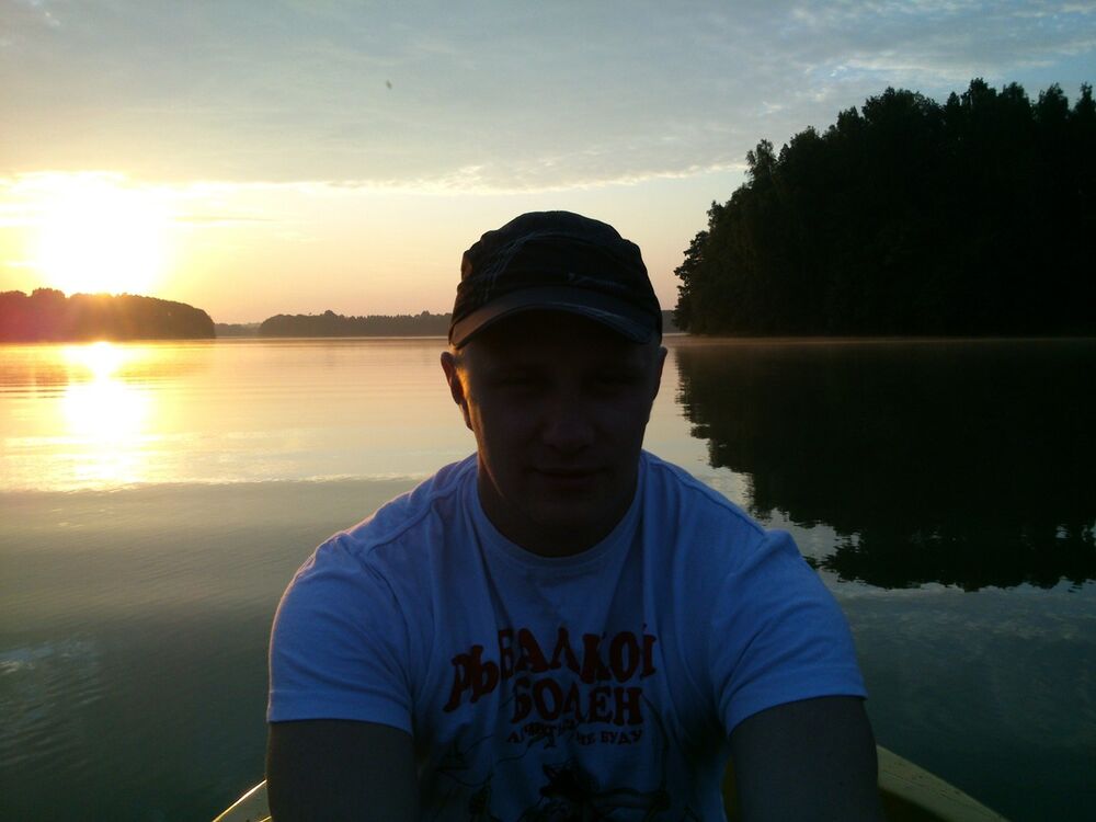  ,   Dimon, 37 ,   