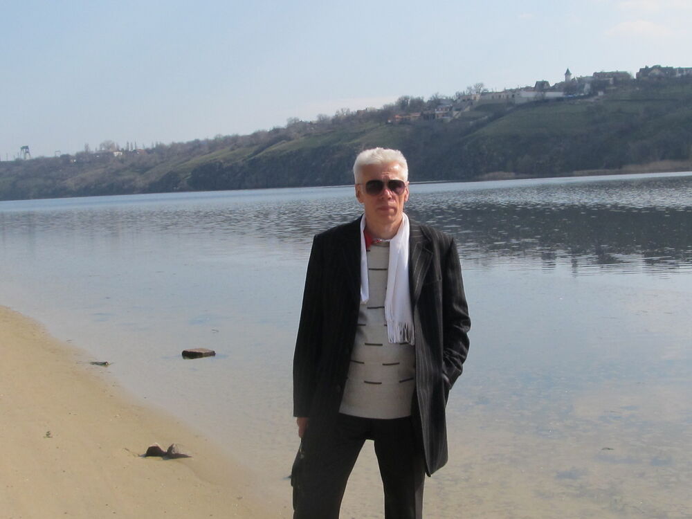  ,   Oleg, 61 ,     , c 