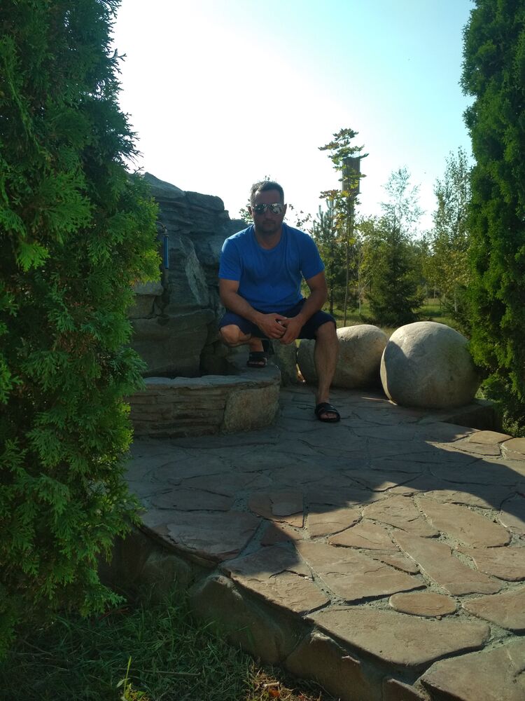 ���� 40484448 ������� �����, 37 ���, ���� ���������� � �������