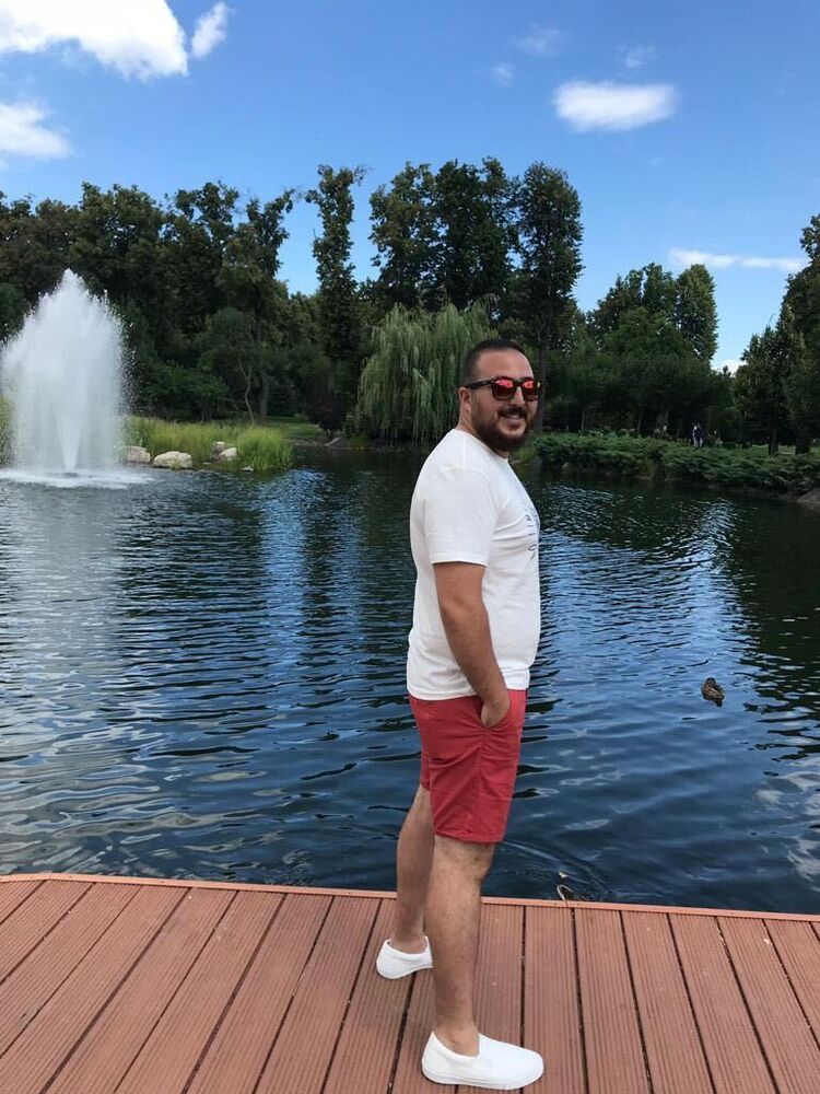  ,   Steve, 39 ,   ,   